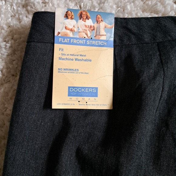 Dockers Woman Flat Front Stretch Pants Charcoal Gray 22W Medium NWT - Picture 5 of 7
